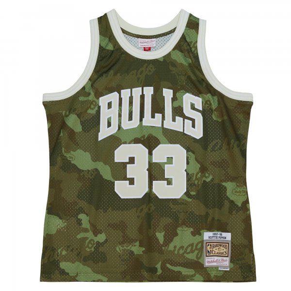 Men's Chicago Bulls Scottie Pippen Mitchell & Ness Camo Hardwood Classics 1997/98 Ghost Green Swingman Jersey